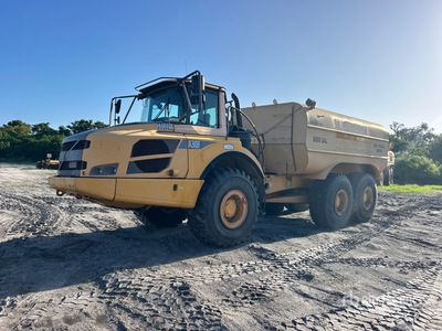 2014 Volvo A30F 6000 gal 6x6 Articulated Water Truck