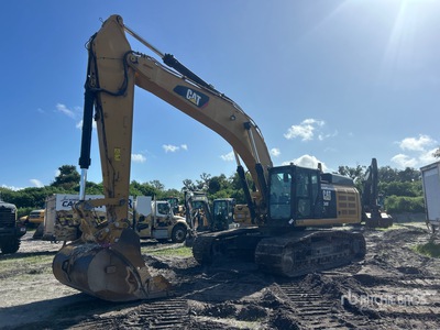 2019 Cat 349FL Tracked Excavator