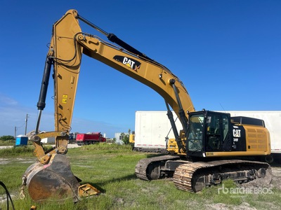 2019 Cat 349FL Tracked Excavator
