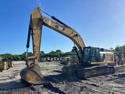2019 Cat 349FL Tracked Excavator