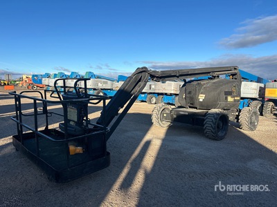 2015 JLG 600AJ 2WD Dual Fuel Articulating Boom Lift