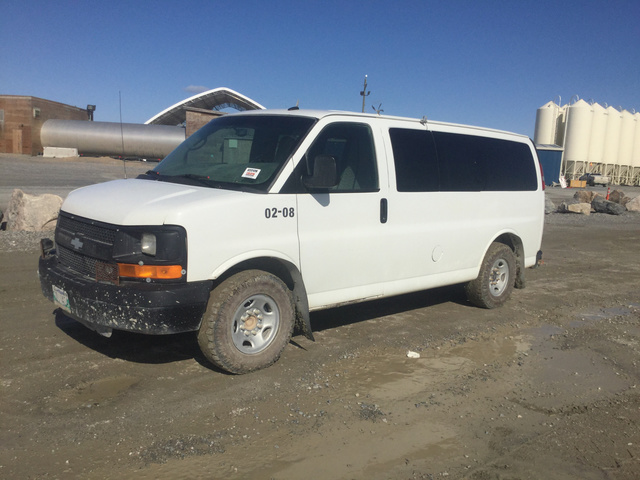 Chevrolet 8 Passanger Van