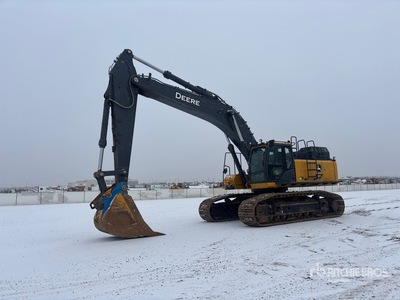2023 John Deere 470 P-Tier VG Tracked Excavator