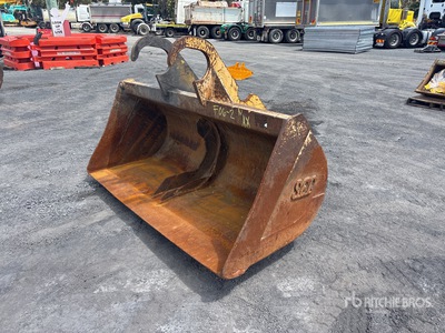 SEC 2000 mm Cleanup Excavator Bucket
