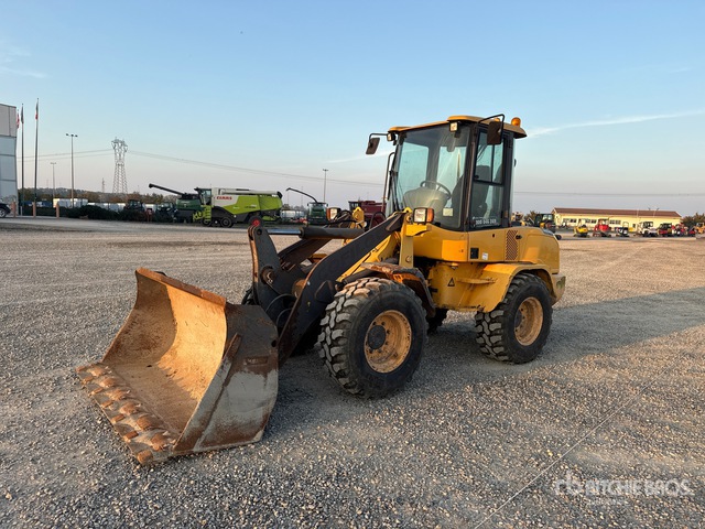 Wheel Loaders
