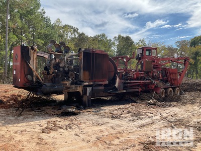 2016 (unverified) Morbark 2755 Wood Chipper
