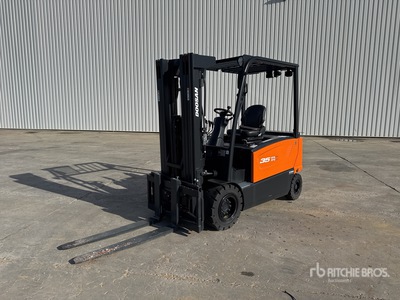 2023 Doosan B35X-7 PLUS 3500 kg Chariot Elevateur Chariot Élévateur Électrique (Unused)