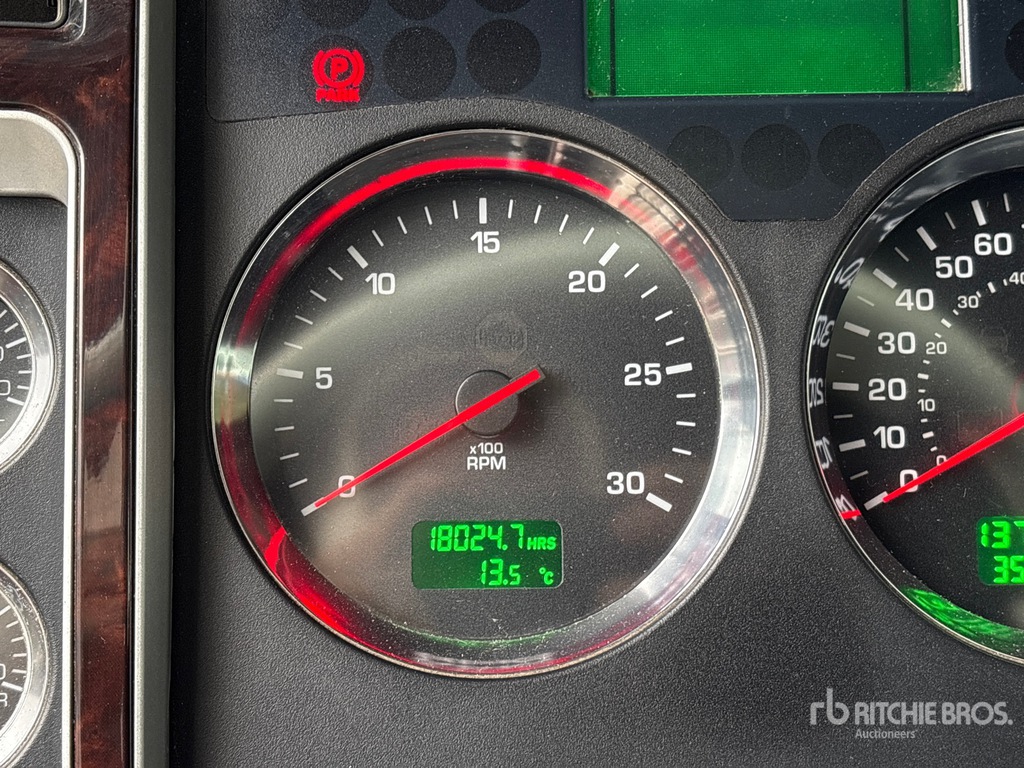 Cab with Engine Hours