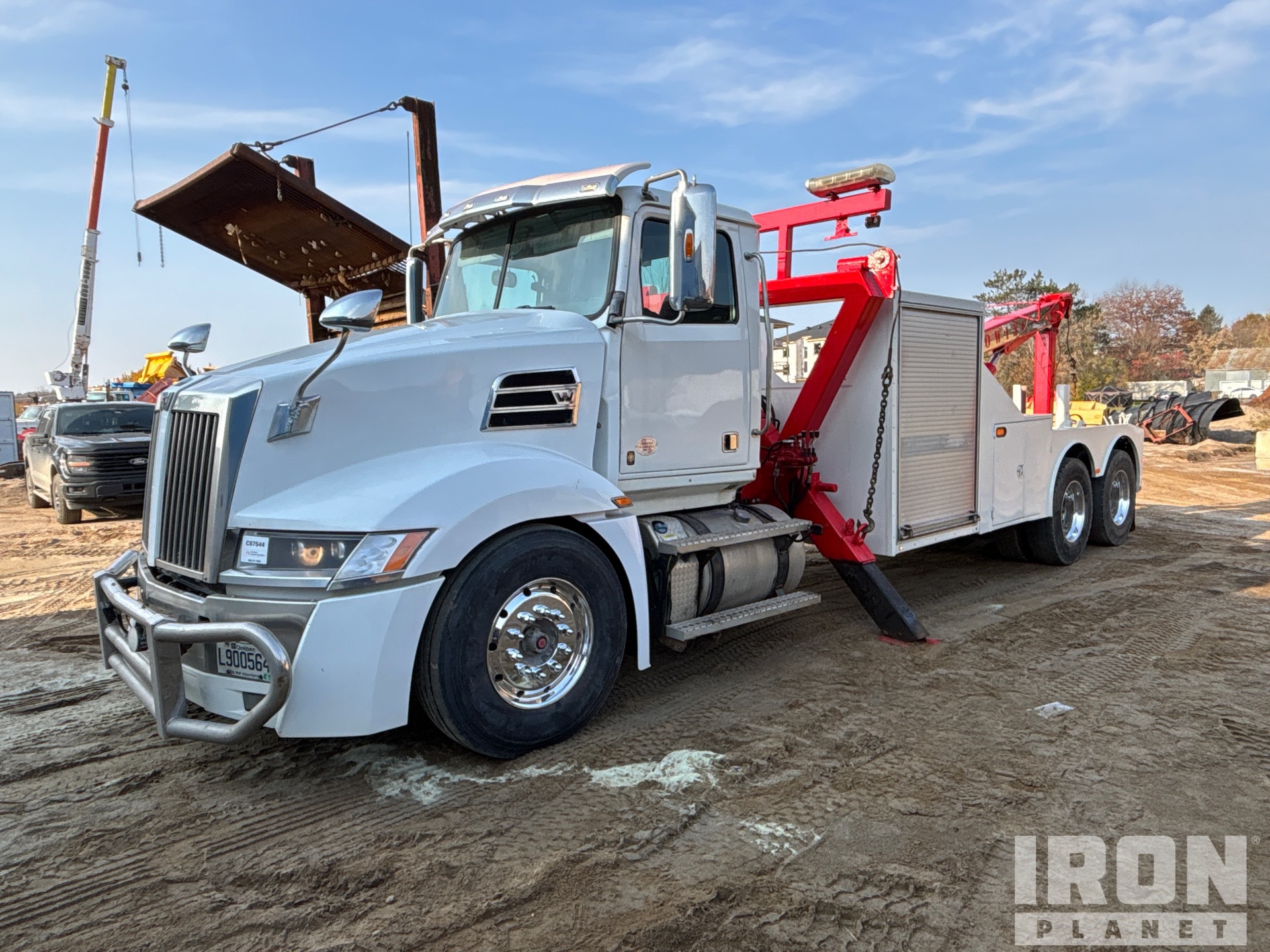 2022 Western Star 5700 6x4 Tow Truck