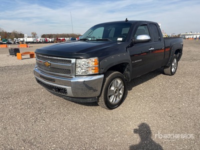 2013 Chevrolet Silverado 1500 4x4 Extended Cab Pickup