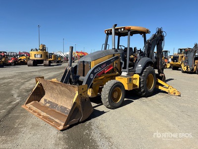2018 John Deere 410L 4x4 Backhoe Loader
