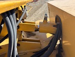 Hydraulics with Bar Lift Cylinders