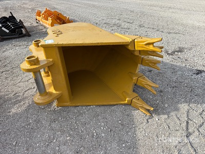 Vail 30 in V-Ditching Excavator Bucket