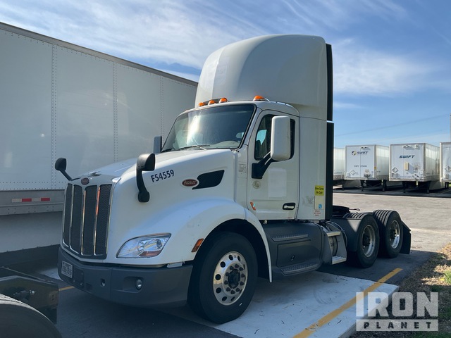 2018 Peterbilt 579 6x4 T/A Day Cab Truck Tractor