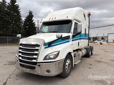 2019 Freightliner Cascadia 126 6x4 T/A Sleeper Truck Tractor