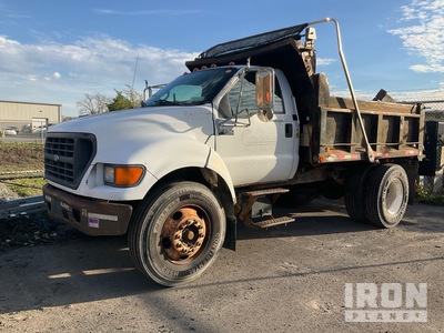 2000 Ford F-650 XL 4x2 S/A Dump Truck