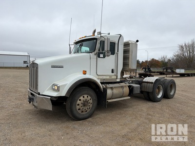2012 (unverified) Kenworth T800 6x4 T/A Day Cab Truck Tractor