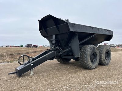 Cat Off-Road End Dump Trailer