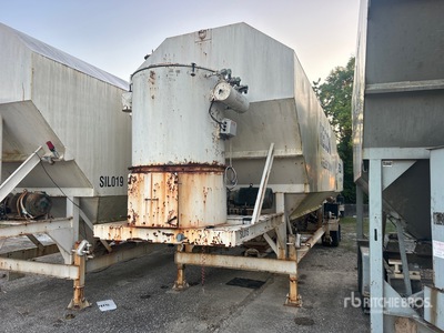 2015 (unverified) Belgrade 300 BRRL LO-PRO Remorque Silo à ciment
