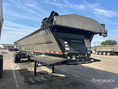 2014 Trail King 40 ft T/A Live Bottom Trailer