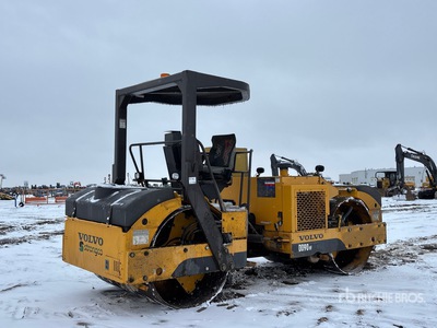 2009 Volvo DD90HF Double Drum Roller