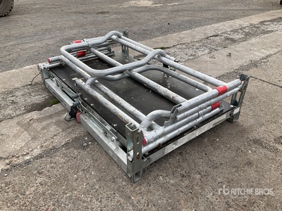 Pop Up Delta Deck Work Platform