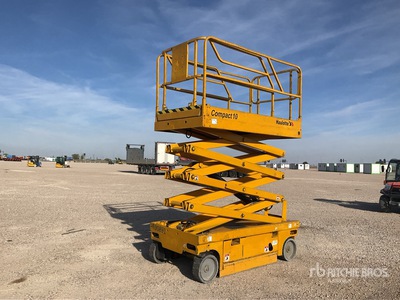 2007 Haulotte Compact 10 Electric Electric Scissor Lift