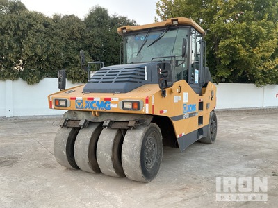 2019 XCMG XP303 مدحلة مركبة