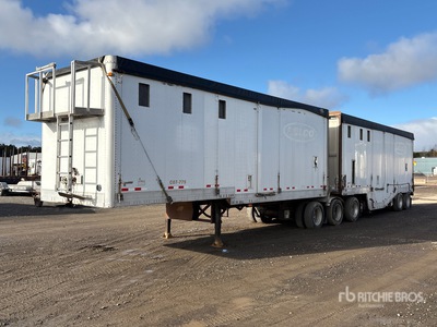 2007 Manac 29 ft x 102 in Tri/A Super B-Train Lead Hout snippers aanhanger