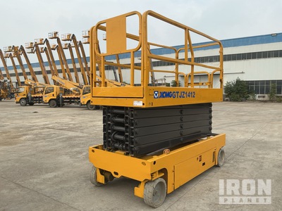 2018 XCMG GTJZ1412 Electric Scissor Lift