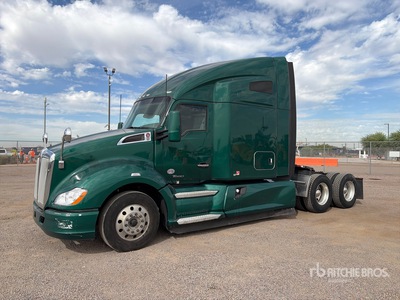 2018 Kenworth T680 6x4 Sleeper Prime Mover