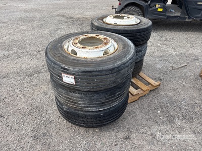 Quantity of (6) 235/75R17.5 Tires w/ Räder