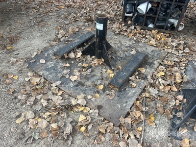 Breaker Stand