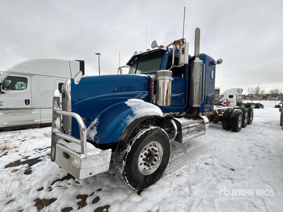 2006 Peterbilt 378 8x6 Cabeza Tractora Cabina Dormitorio (Inoperable)