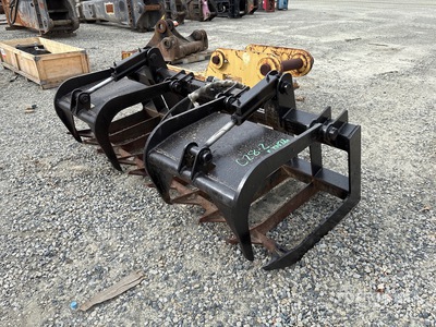81 in Skid Steer Grapple Bucket
