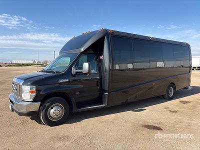 2019 Ford E-450 Econoline Autobus