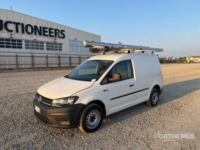 Volkswagen Caddy Cargo Van