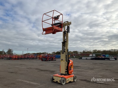 JLG TOUCAN 8E Vertical Mast Lift