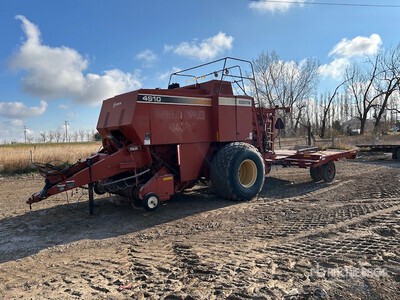 2002 Hesston 4910 Big Square Baler