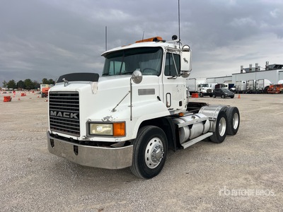 1999 Mack CH613 6x4 Tracteur Routier