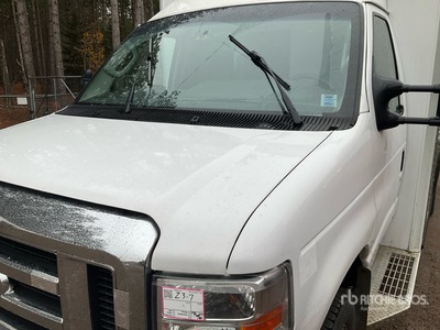 2019 Ford E-350 4x2 Ambulance