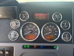 Cab with Luces de advertencia del motor