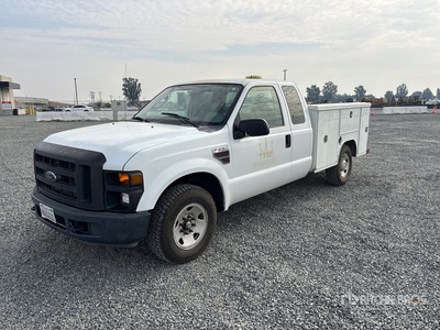 2008 Ford F-250 4x2 Extended Cab Camion utilitaire