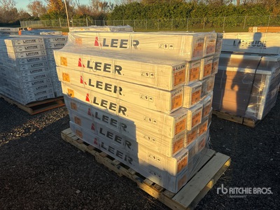 Quantity of (27) Leer SR250 Soft Rolling Tonneau Cover Varios implementos camion (Unused)