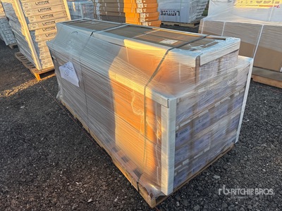 Quantity of (18) Soft Rolling Tonneau Cover Varios implementos camion (Unused)