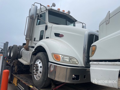 2014 Peterbilt 384 6x4 Cabeza Tractora Cabina Corta