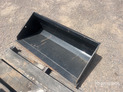960 mm General Purpose Mini Skid Steer Bucket