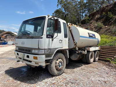 1999 Hino FM1J 6x4 Water Truck