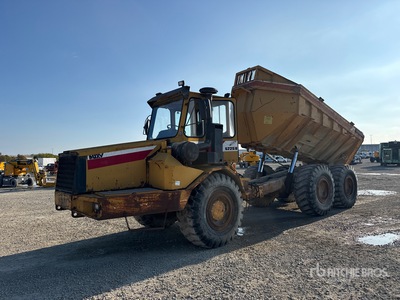 Moxy 6225B Kiepwagen met knikbesturing