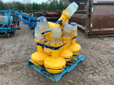 Quantity of (9) Work Lights